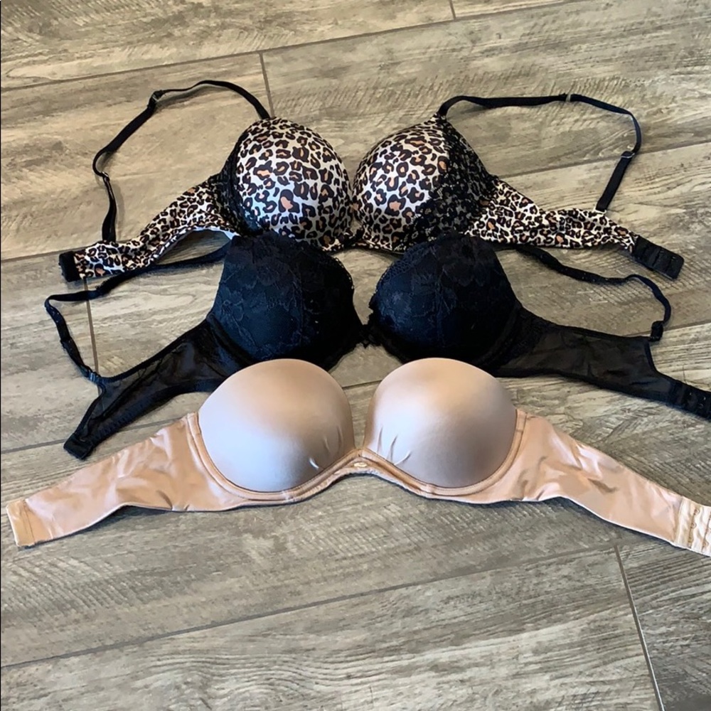 Victoria’s Secret Bra bundle - Picture 2 of 4